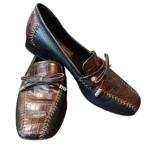 Brighton vintage leather Kent lace loafers brown/black size 6.5. Good condition.